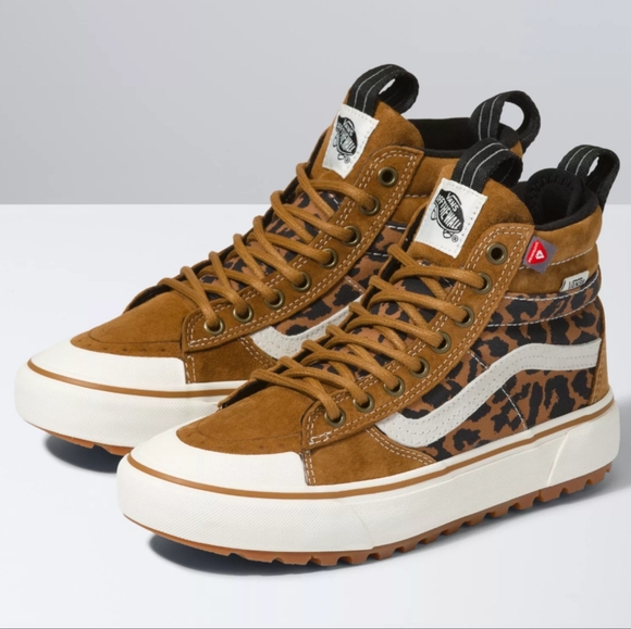 Vans Shoes - Vans Sk8 Mte-2 Hi Chipmunk/Leopard Marshmallow Womens Sz 8.5 Mens Sz 7 NWT